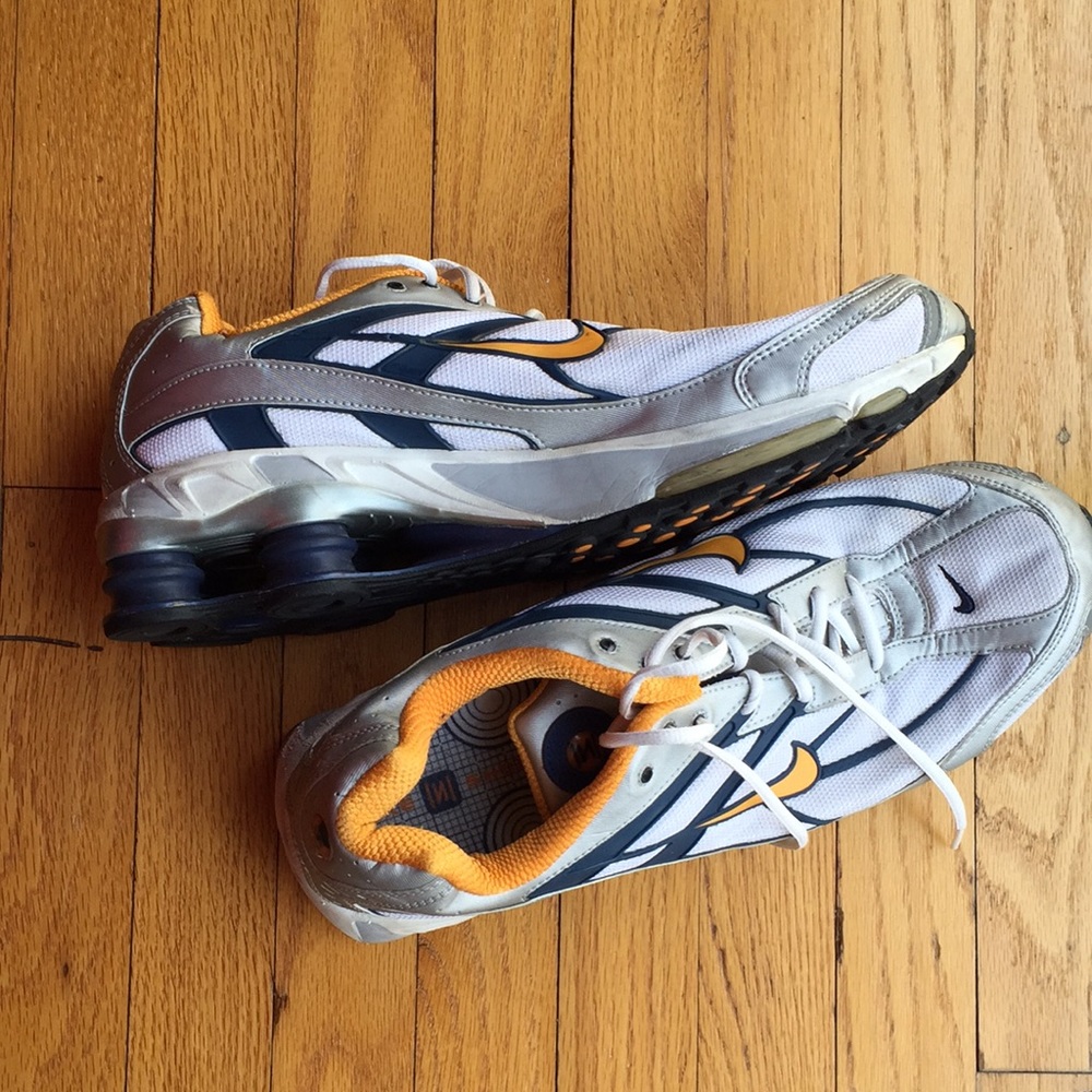 Nike Shox